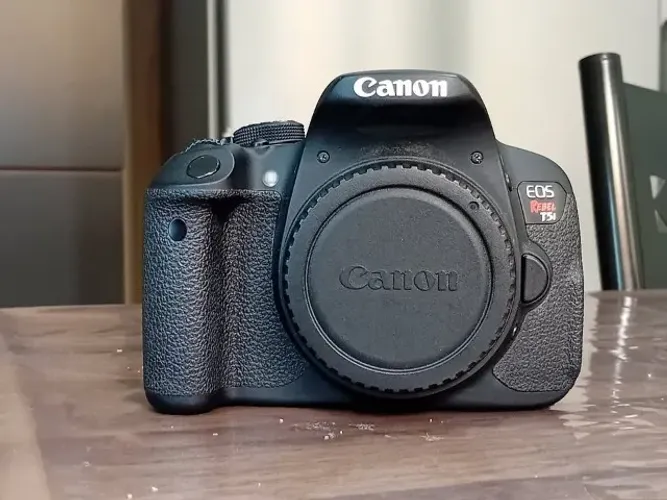 KIT Câmera Canon T5i + Acessórios