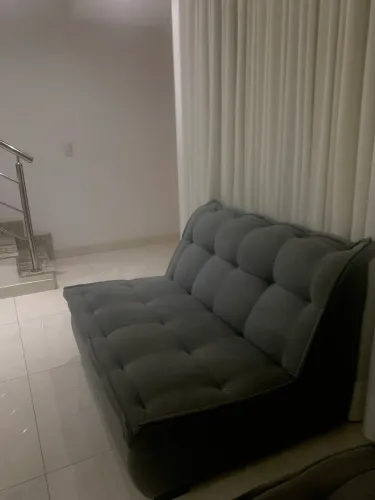 sofá dois lugares 