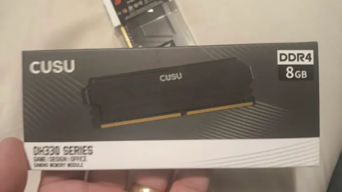 Memória RAM DDR4 8GB MHz 3200