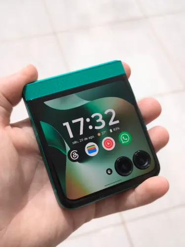 Motorola RAZR 70