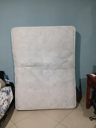 Colchão Casal Vian Suécia com Euro Pillow e Molas Ensacadas
