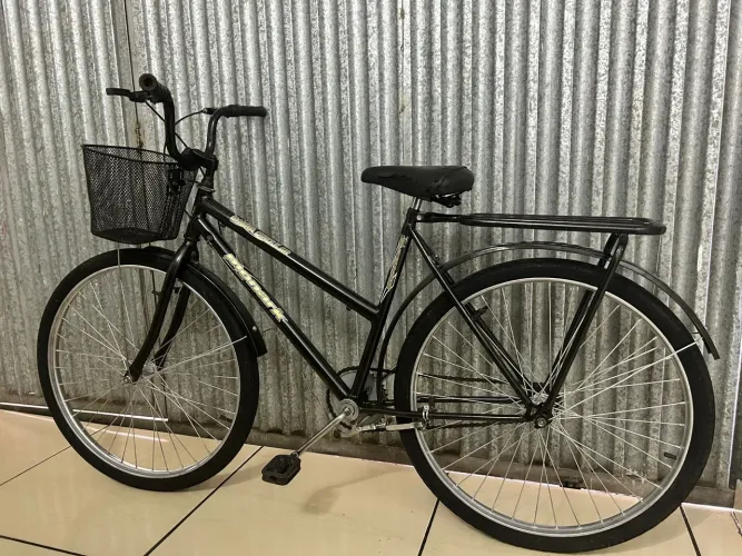 Bicicleta Monark Tropical Preta - Conforto e Praticidade (Com Cestinha)