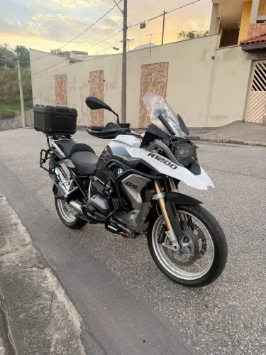 Bmw Gs 1200. Só 14 mil km