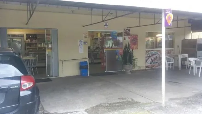 Vende-se Sala Comercial e residencia -Costa e Silva, Rua Codornas, nº 368 - R$1.750.000,00