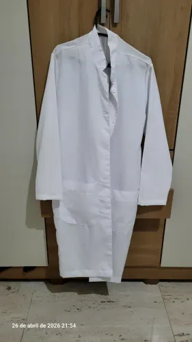 Vende_se  Jaleco Profissional de Alta Performance - Proteção e Elegância