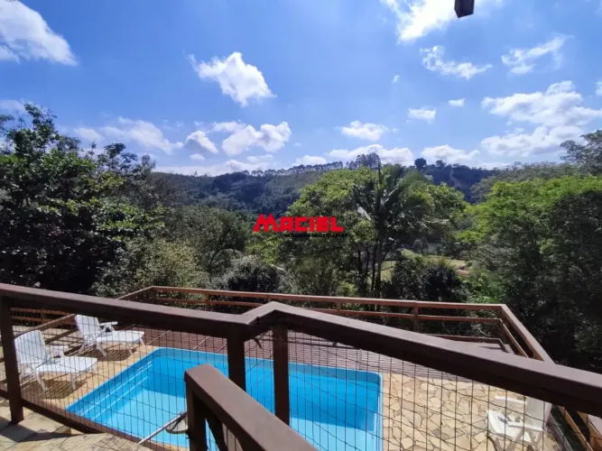 Chacara em condomínio fechado em SJC estudo permuta por casa em condominio fechado zn Sul