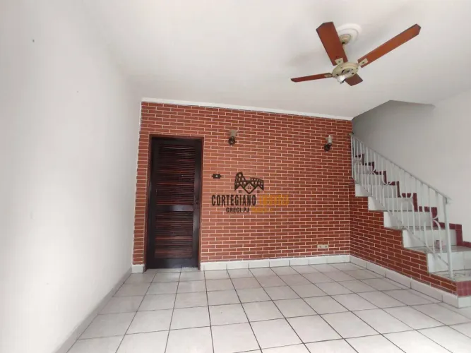 Sobrado com 2 dormitórios para alugar, 140 m² por R$ 3.900,02/mês - Vila Belmiro - Santos/