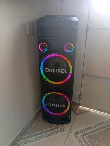 Vendo uma caixa de som Aiwa