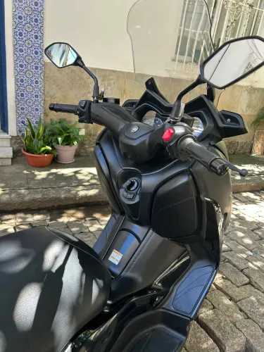 Vendo Yamaha XMax 250 2021 Novíssima!