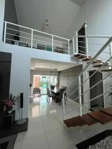 Casa em Condomínio - Parque Califórnia - Residencial Crystal Park - 3 Dormitórios - 210m²