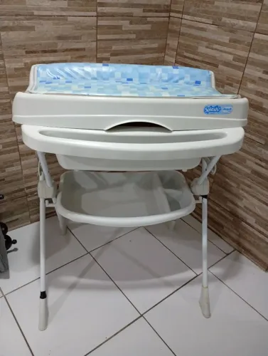 Banheira Burigotto com trocador