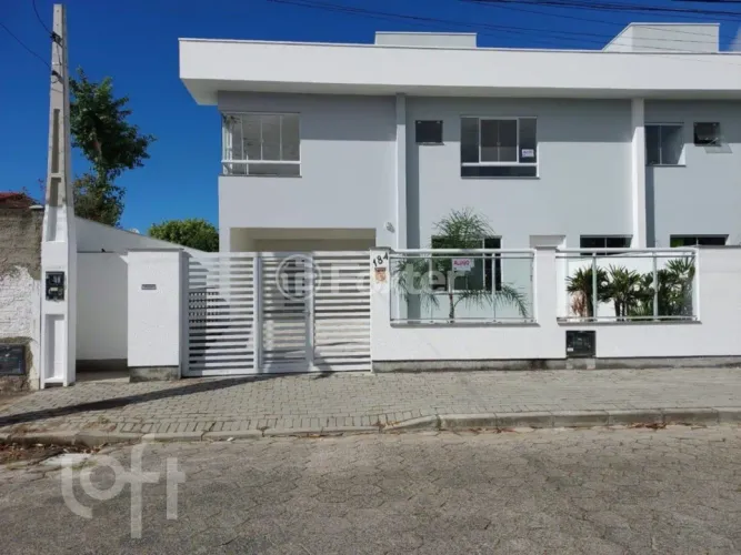Casa à venda Rua Quatorze Bis, Carianos - Florianópolis
