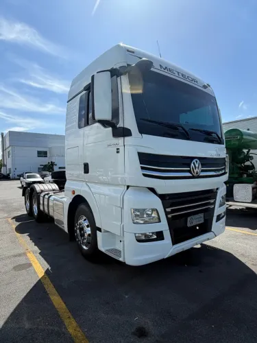 Meteor 28.480 - 6x2 - apenas 146.000km - revisado