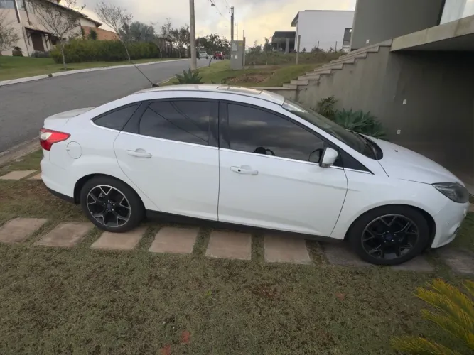 Ford Focus Sed. Ti./ti.plus 2.0 16V Flex AUT 2015