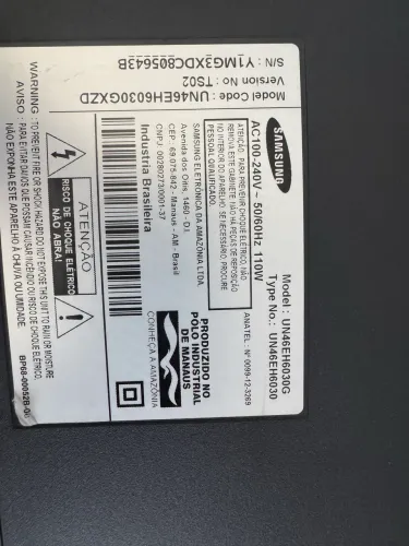 Tv Samsung 46 polegadas, não é Smart
