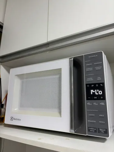 Microondas 23L