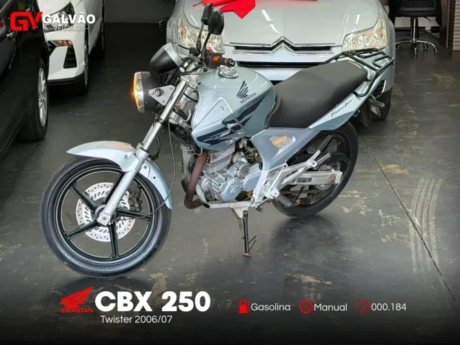 HONDA CBX 250 TWISTER 2006