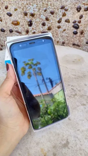 Samsung Galaxy J4+