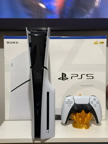 PlayStation 5 Slim 1TB C/ Leitor de disco