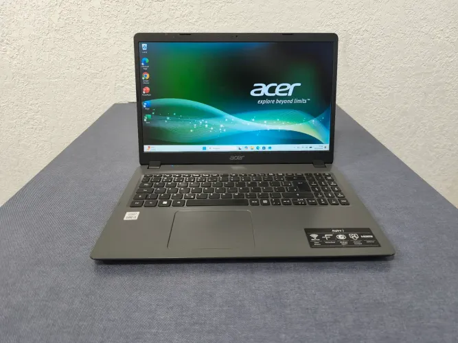 Notebook Acer Aspire i3. 10° Geração. 8 GB. SSD 256 GB