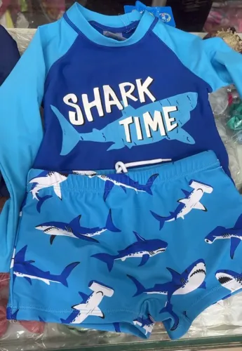 roupa de banho infantil