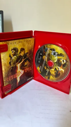 Jogo Resident Evil 5 PS3 Caixa Vermelha Mídia Física