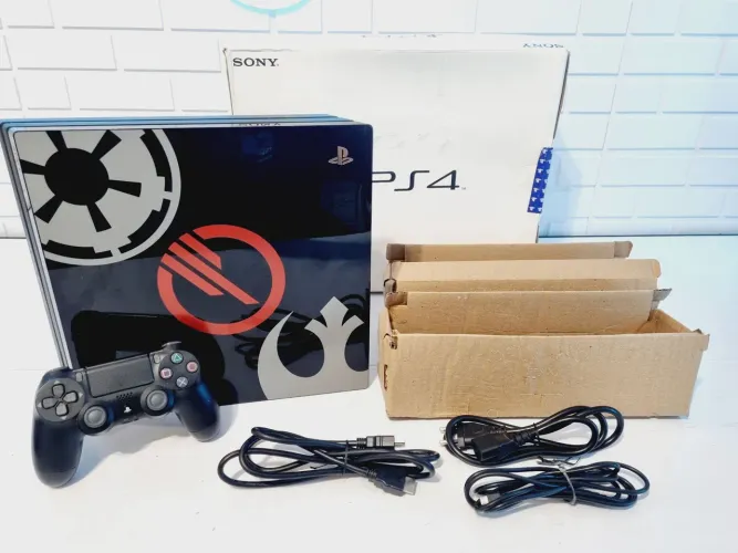 CONSOLE PS4 PRO STAR WARS (Ver.13,02)