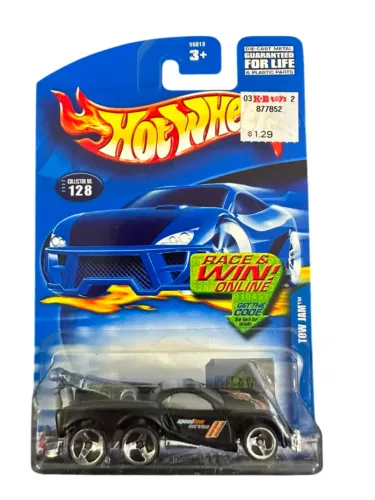 Hot Wheels Mainline Tow Jam 128