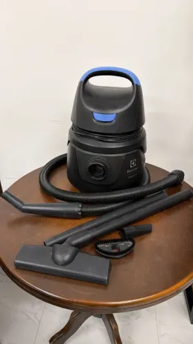 Aspirador Electrolux Hidrolux