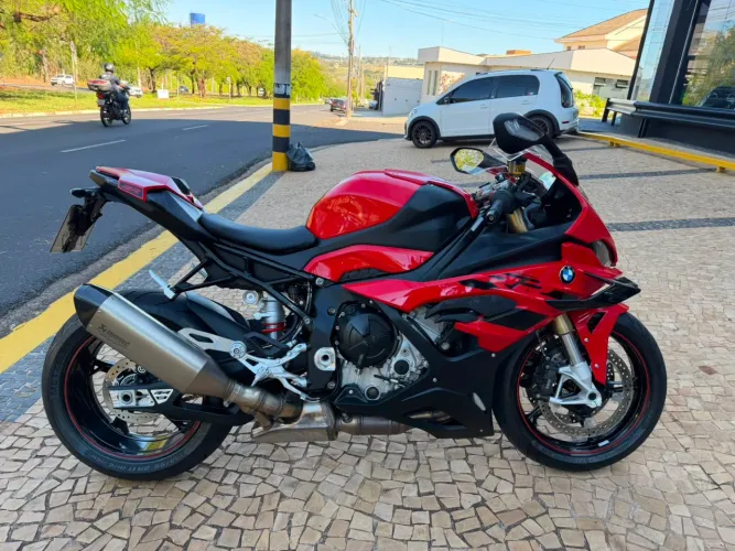 BMW S 1000 RR