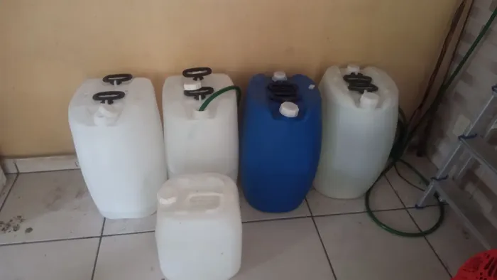 Galões bombona 50L e 20L