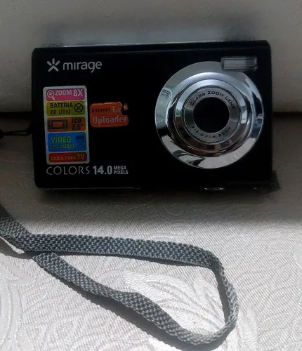 Câmera fotográfica digital Mirage