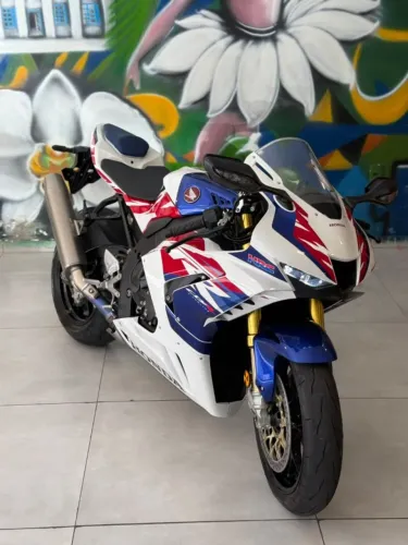 Honda CBR 1000 Rr-r Fireblade SP 30th Edition 2023