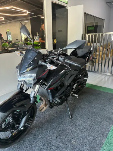 KAWASAKI Z400 SE