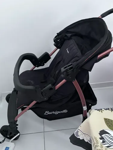 Burigotto Carrinho de Bebê com Bebê Conforto Ecco, Até 15 kg, Preto e Cobre