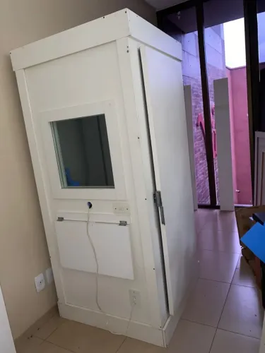 Cabine de Audiometria Fonoaudiologia