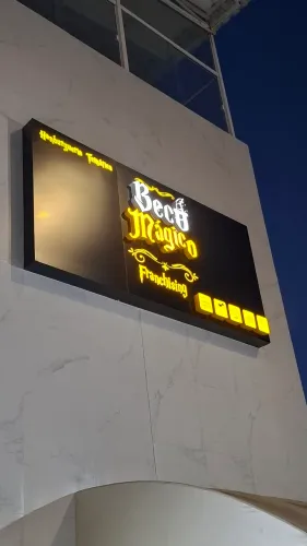 PLACAS E FACHADAS EM ACM 