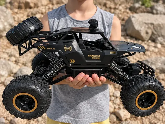Carrinho de Controle Remoto Off-Road Rock Crawler 4x4 Escala Grande (1:12 ) com Luzes LED