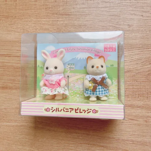 Sylvanian Families - Coelha + Gata Sylvanian Village