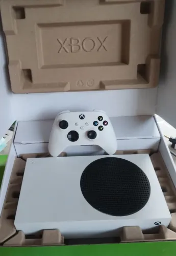CONSOLE XBOX SERIES S COM 1 CONTROLE 
