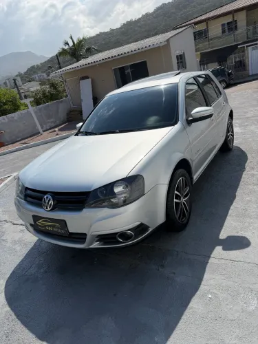 Volkswagen Golf Sportline 1.6 MI Total Flex 8V 4P 2013