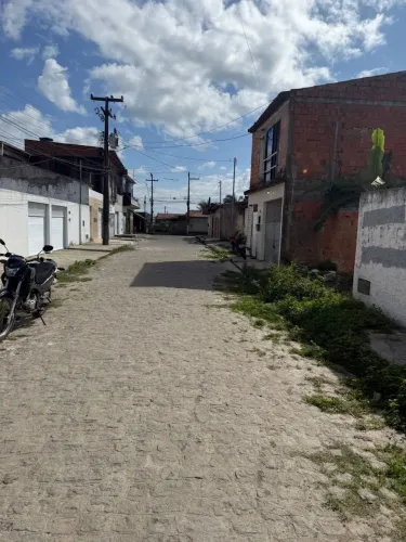 Vendo casa com 1/4 Loteamento Jardim Mariana