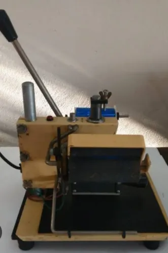 Maquina hot stamping