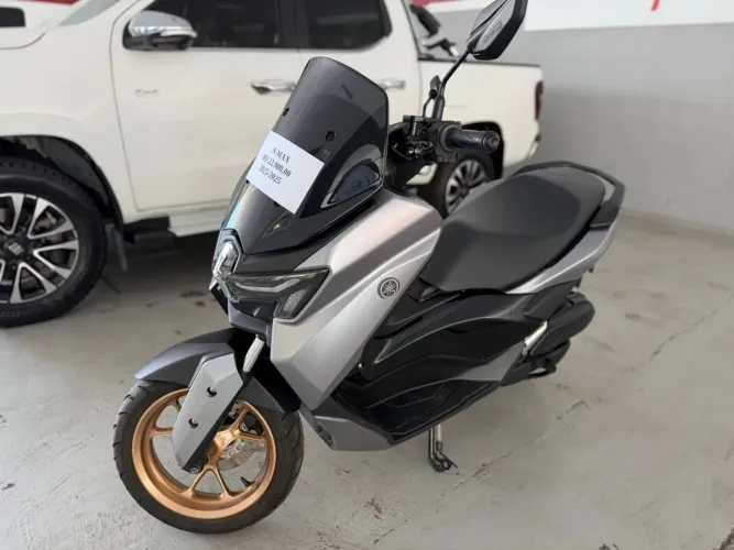 Oportunidade!! Nmax 160 2025 baixo km ESMotors
