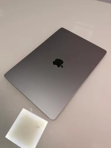 Macbook 15?