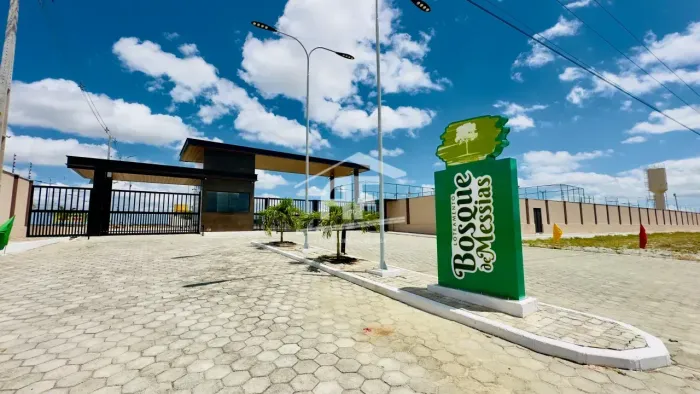 Lotes em até 130x em condomínio de alto padrão em Messias - Loteamento Bosque de Messias