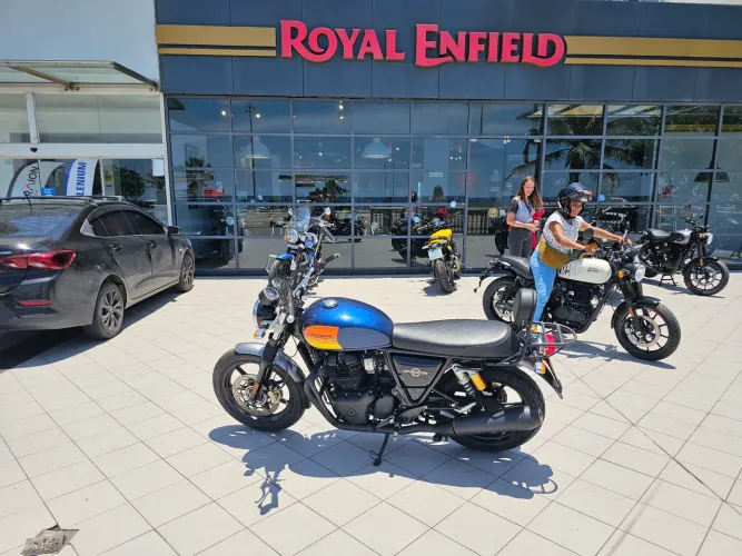 INTERCEPTOR 650 2025 1800KMS ISRAEL 9 8 3 0 5 7 5 4 3