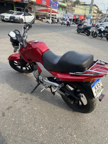 Uma verdadeira raridade moto muito nova
