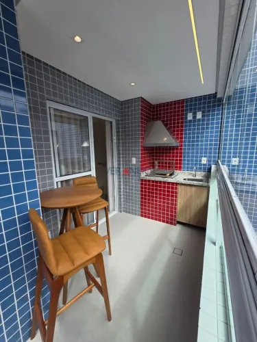 Apartamento na Guilhermina em Praia Grande-SP, 1 dormitório com suíte