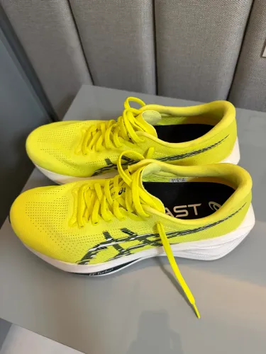 Tênis Asics Sonicblast